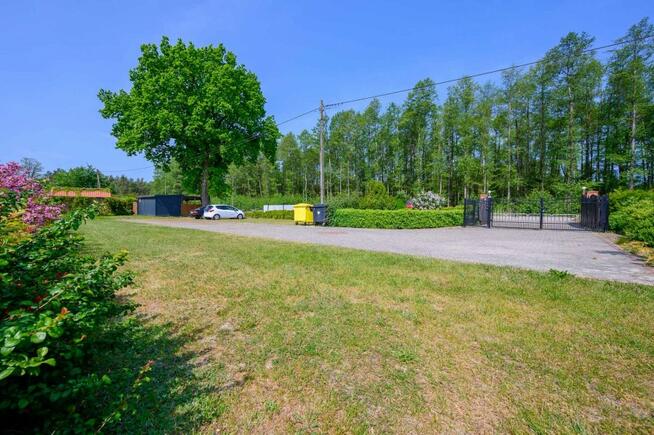 działka 4221m + 10 domków + budynek własciciela i inne