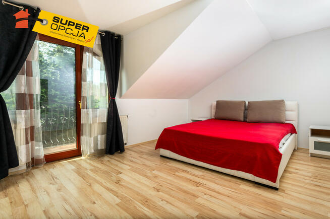 Dom Rząska gm. Zabierzów, Półkole