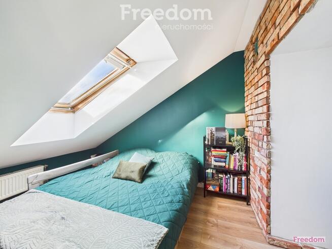 Klimatyczne 3 pokoje z poddaszem