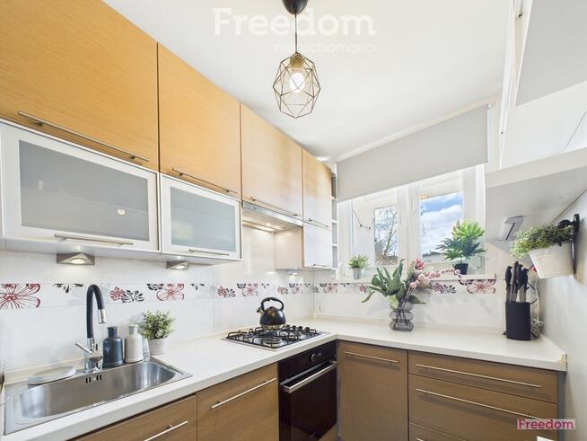 Dwustronne 3 pokoje z loggią – pełne wyposażenie