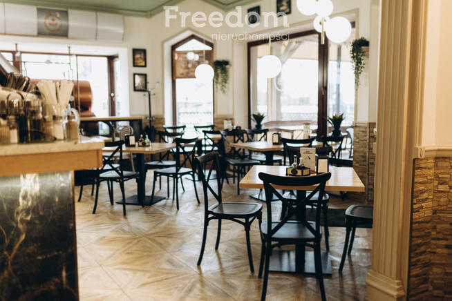 GOTOWA SPÓŁKA RESTAURACYJNA NA SPRZEDAŻ!