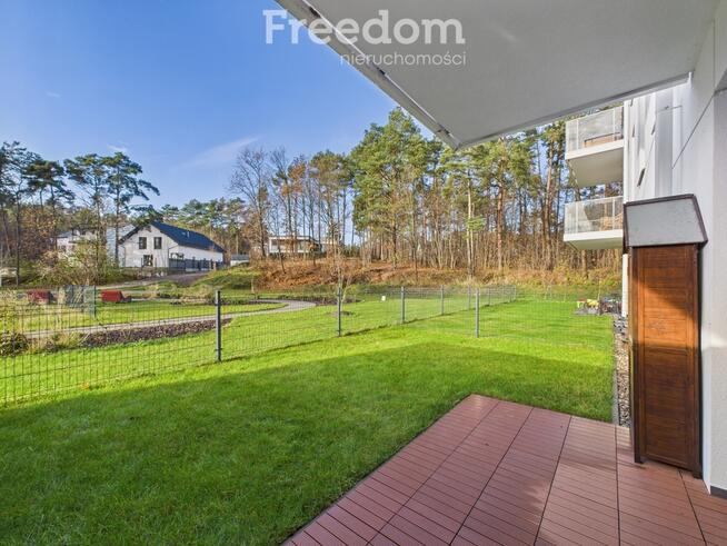 Parter z ogródkiem przy lesie – MOMENT