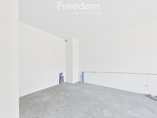 Parter z ogródkiem przy lesie – MOMENT