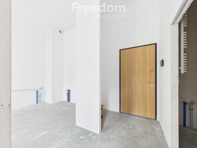 Parter z ogródkiem przy lesie – MOMENT