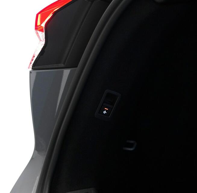 Audi Q4 45 265KM Quattro Advanced Virtual Led TempomatACC