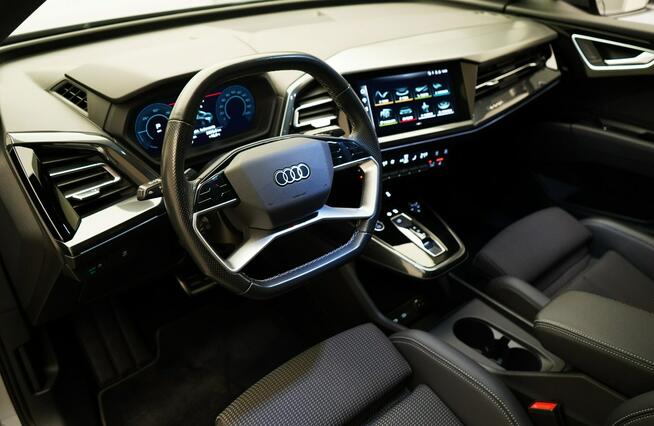 Audi Q4 45 265KM Quattro Advanced Virtual Led TempomatACC