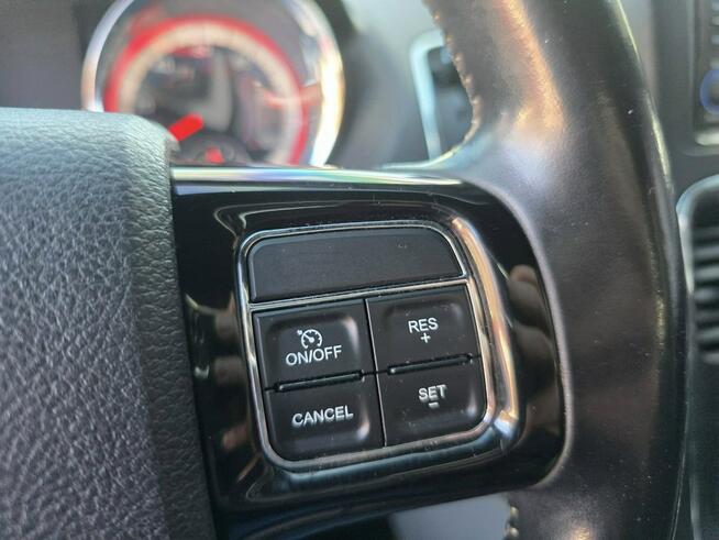 Dodge Grand Caravan 3.6 Benzyna 286 KM, Klimatyzacja, Kamera, Alu, El. Drzwi i Klapa,