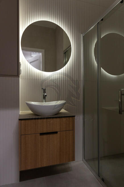 Złoto plum, traktor brum