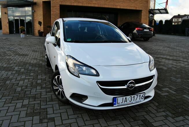 Opel Corsa 1,2 benzyna, Zarejestrowany PL , 2 SZTUKI bezwypadkowy, niski przebieg