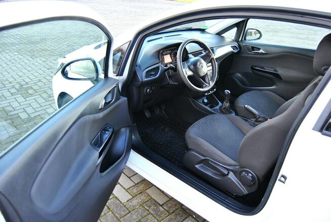 Opel Corsa 1,2 benzyna, Zarejestrowany PL , 2 SZTUKI bezwypadkowy, niski przebieg