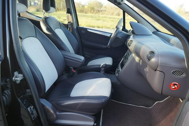 Mercedes A 210 AVANTGARDE EVOLUTION 140KM BOSE SKÓRA STAN BDB ZADBANY