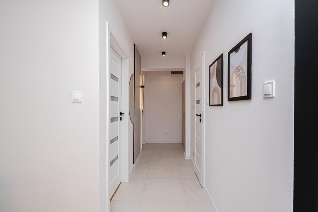 Rozkładowe 3 pok z osobna kuchnia/balkonem/Parking