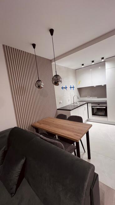 nowa kawalerka dla pary lub singla parking,komorka