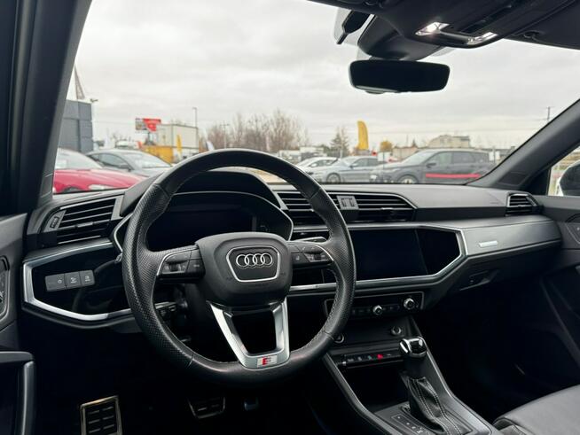 Audi Q3 S-Line / Aktywny tempomat / Panorama / Asystent pasa / FV 23%