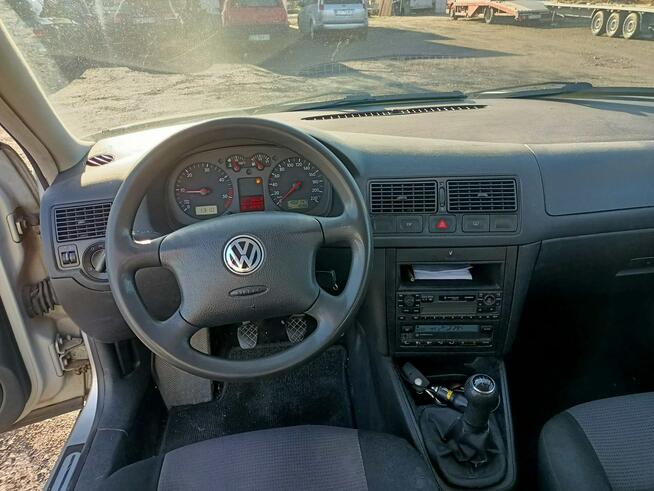 Volkswagen Golf 1.9TDI 90 km 00r