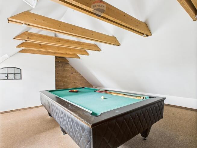 Odrestaurowana kamienica w Gniewie.