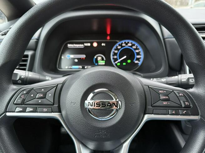 Nissan Leaf 150KM, 40KWH, Salon PL, Serwis, Iwł, FV23%