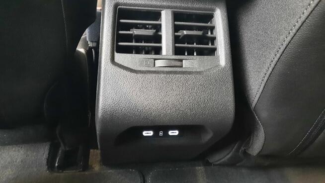 Renault Megane E-Tech techno EV60 220 KM