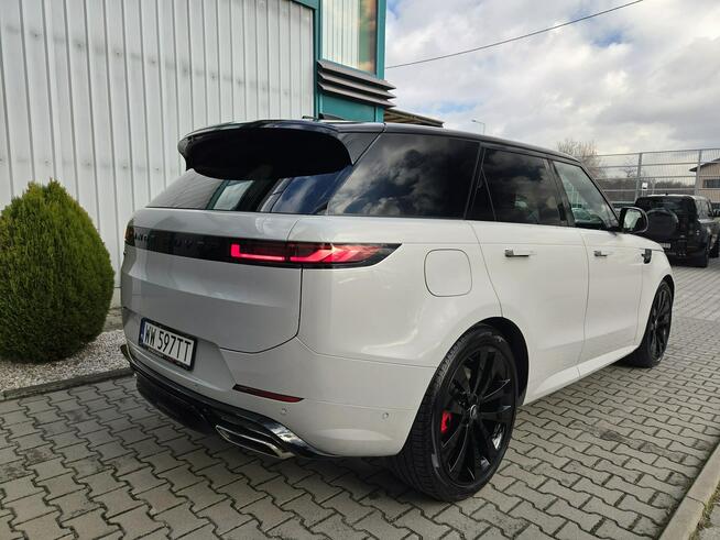 Land Rover Range Rover Sport 3.0 PHEV 460 KM Dynamic HSE. Felgi 23 cale. Masaże. Meridian 3D. Hak.