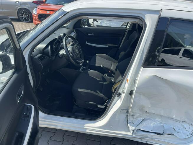 Suzuki Swift Klimatyzacja Podgrzewanie Tempomat Czujniki park. SHVS