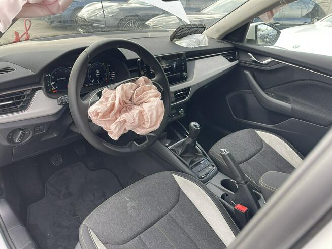 Škoda Kamiq Podgrzewanie Klimatronik Kamera Virtual cockpit HAK