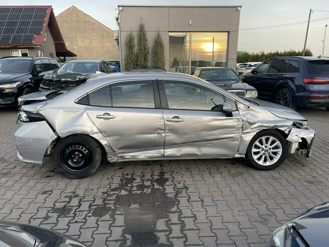 Toyota Corolla LPG Kamera Klimatronik Podgrzewanie Virtual cockpit 125KM