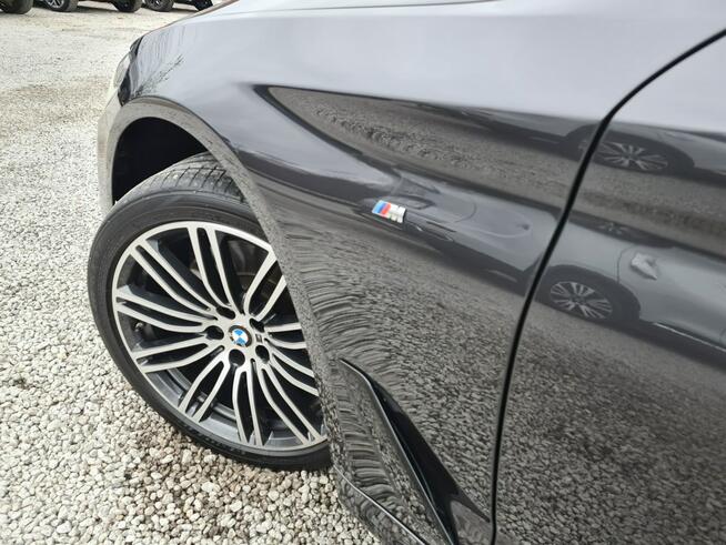 BMW 530 X-Drive Navi HeadUp Kamera 360* Skóra Szyberdach 2xPDC El.Klapa Alu