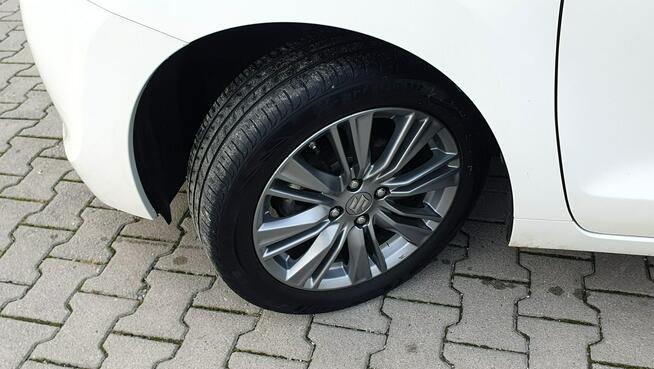 Suzuki Baleno Ledy do jazdy dziennej/Alufelgi/Czujniki park. /Zestaw głośnomówiący