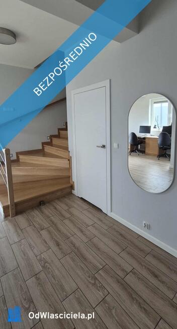 Komfortowy z widokiem gotowy do zamieszkania, nowy dom z dużą działką