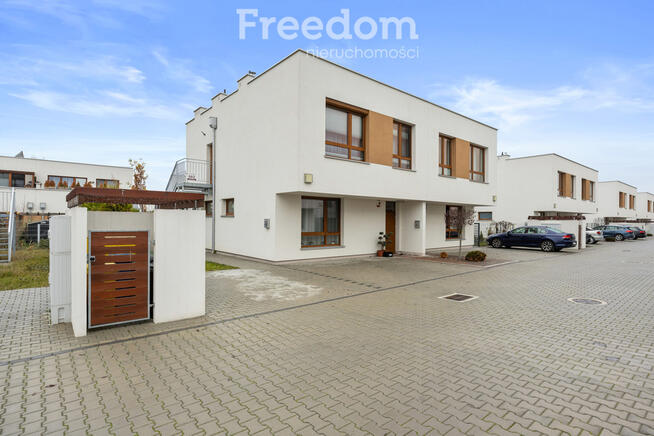 Komfortowy apartament w Nowej Woli