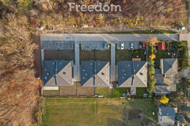 Dom bliźniak w stanie deweloperskim – Kaputy