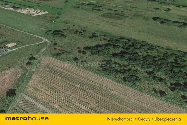 Działka 11 a, blisko jeziora Jamno.