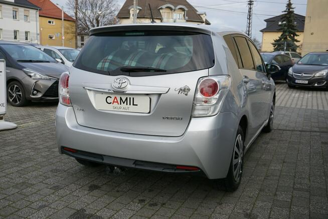 Toyota Verso zarejestrowana i ubezpieczona w polsce,