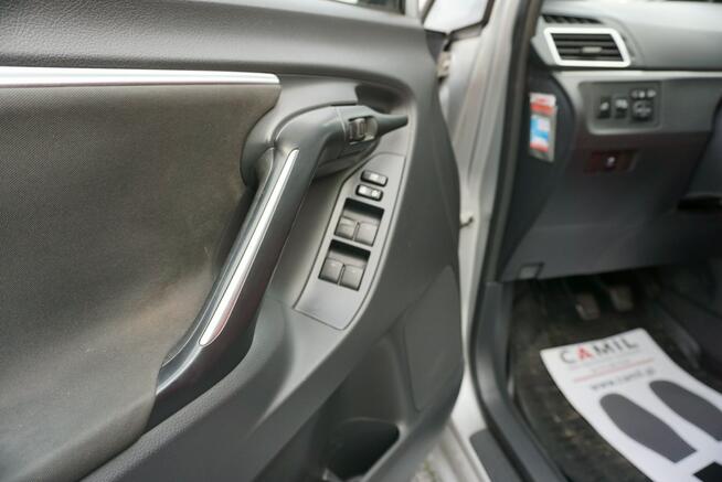 Toyota Verso zarejestrowana i ubezpieczona w polsce,