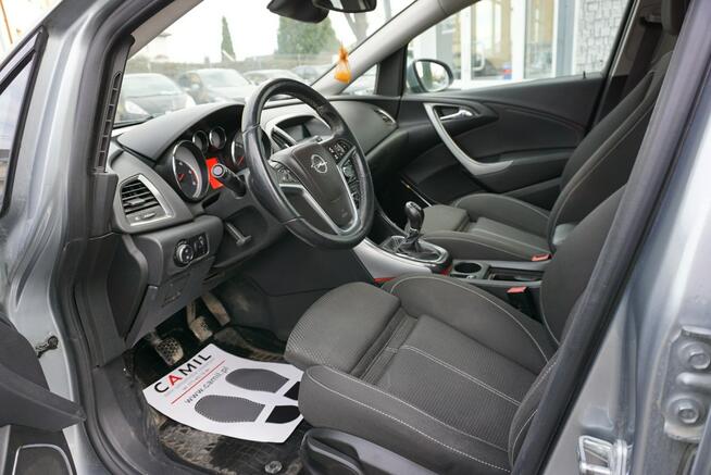 Opel Astra zarejestrowany, ubezpieczony, bogato wyposażony