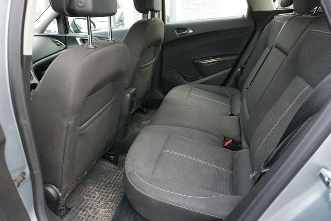 Opel Astra zarejestrowany, ubezpieczony, bogato wyposażony