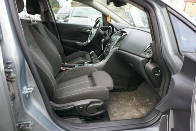 Opel Astra zarejestrowany, ubezpieczony, bogato wyposażony