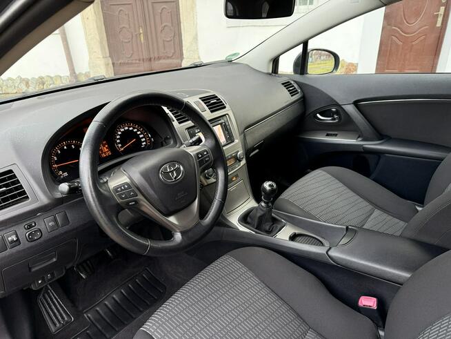 Toyota Avensis 1.8 147KM 111tys.km! Serwis ASO Bezwypadkowy Kamera Navi Gwarancja