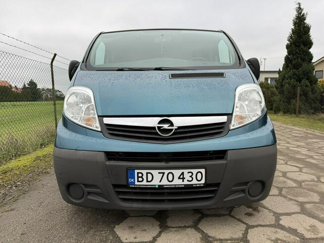 Opel Vivaro 9 osobowy L2 długi Long