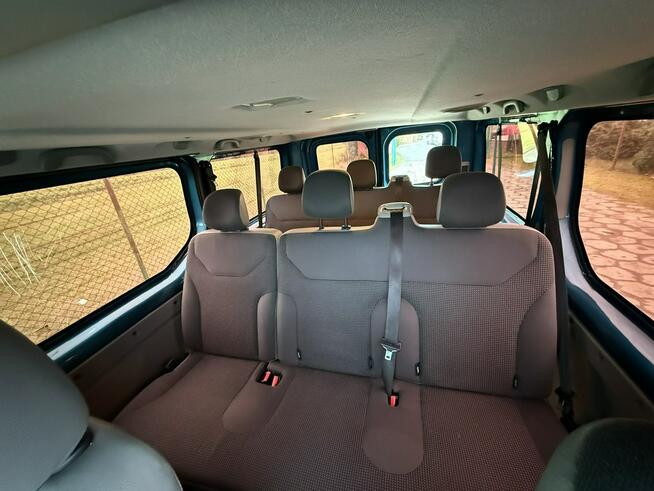 Opel Vivaro 9 osobowy L2 długi Long