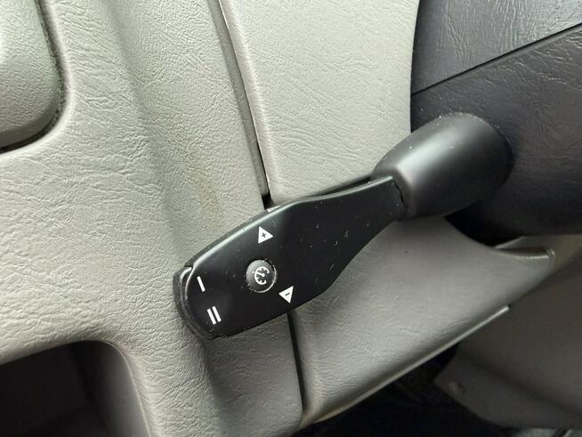 Opel Vivaro 9 osobowy L2 długi Long