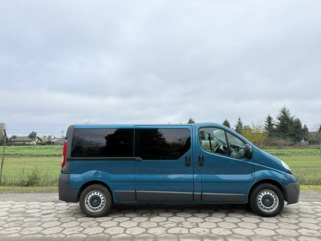 Opel Vivaro 9 osobowy L2 długi Long