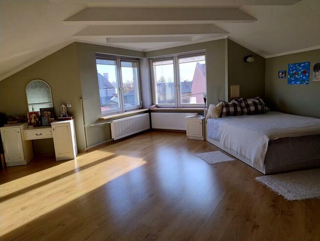 Dom Różan, Lwowska