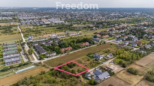 Działka budowlana, piękna blisko jeziora-Łomianki