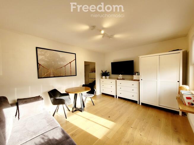 Wyjątkowe dwupokojowe mieszkanie z balkonem.