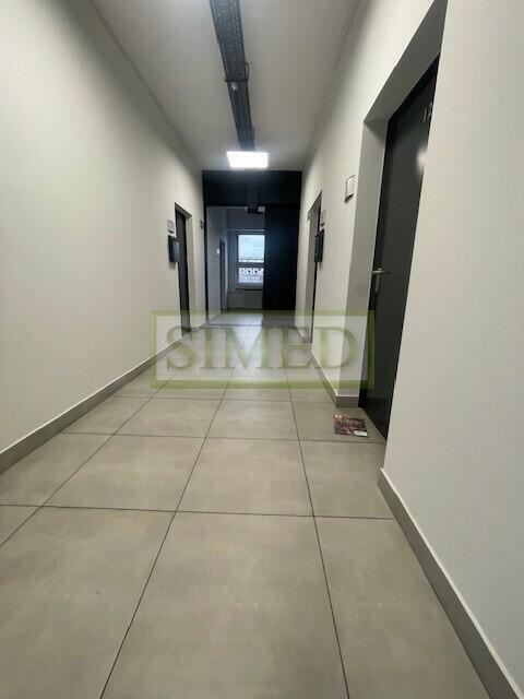 38 m 2 biuro ,dobry dojazd ,parking,dostęp 24h