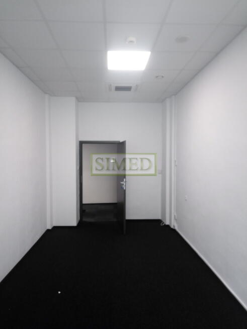 Recepcja ,dostęp 24h ,budynek pofabryczny ,wys 4,5