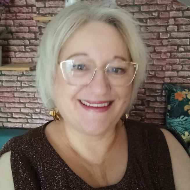 Samotna poszukuję towarzystwa