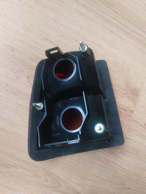 Lampa prawa tylna OE Seat Toledo I - Gliwice