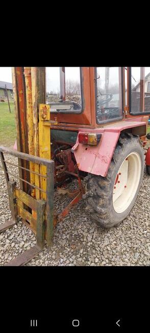 Maszt hydrauliczny do traktora